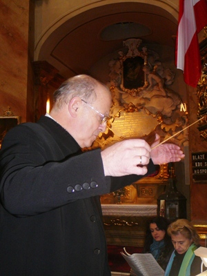 Mgr. Dr. Manfred Linsbauer